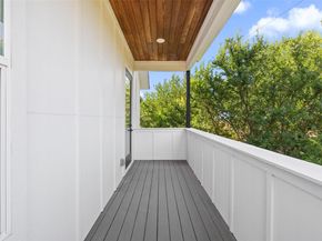 5601 Jackie Robinson ST 1, Austin TX 78721