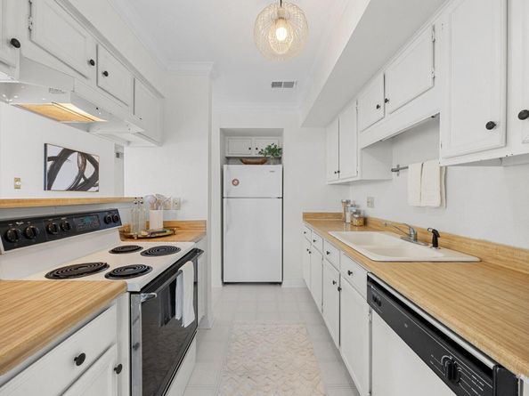 4159 Steck Ave 258, Austin TX 78759