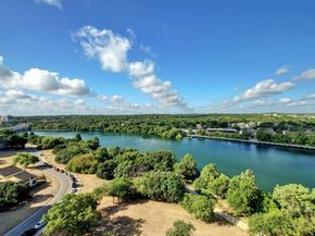 44 East Ave 3010, Austin TX 78701