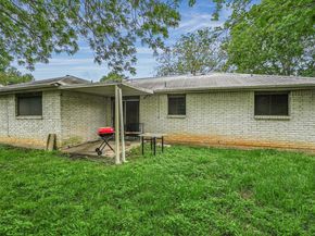 1637 Chippeway LN, Austin TX 78745