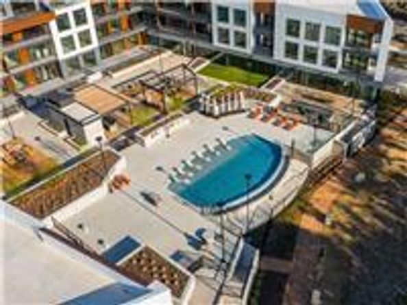 2209 S 1st ST 402, Austin TX 78704