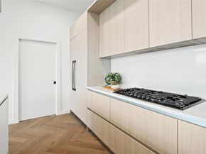 2209 S 1st ST 402, Austin TX 78704