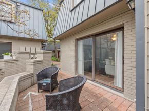 2500 Steck Ave 22, Austin TX 78757