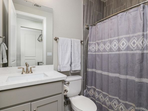 4437 Lucabella LN, Leander TX 78641