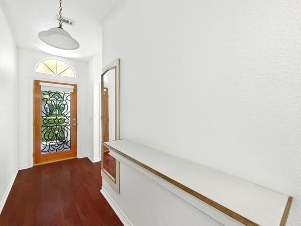125 Melissa CT, Georgetown TX 78628