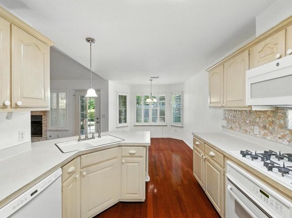 125 Melissa CT, Georgetown TX 78628