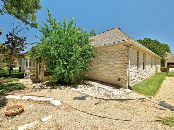 125 Melissa CT, Georgetown TX 78628