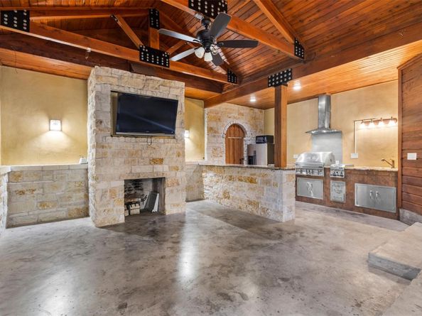 216 N Mount Rushmore DR, Cedar Park TX 78613