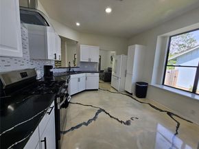 11806 Prairie Hen LN, Austin TX 78758