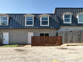 300 E Croslin ST 114, Austin TX 78752