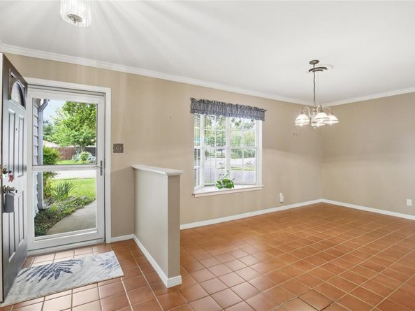 2902 Dover PL, Austin TX 78757