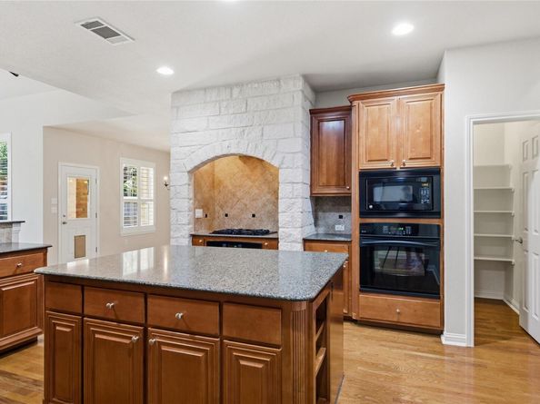 10732 Maelin DR, Austin TX 78739