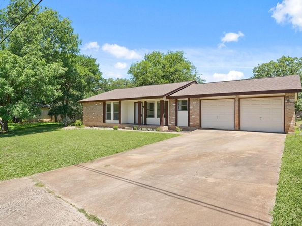 132 Spanish Oak DR, Georgetown TX 78628