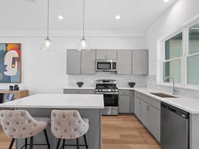 2805 McCurdy ST 12, Austin TX 78723