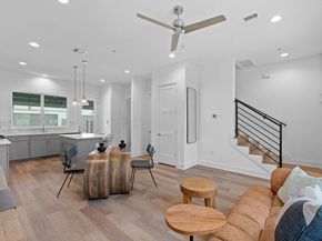 2805 McCurdy ST 12, Austin TX 78723