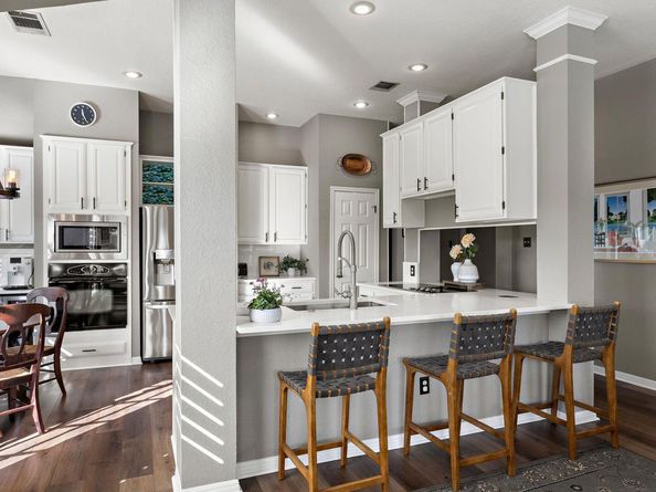 11503 Kempwood DR, Austin TX 78750