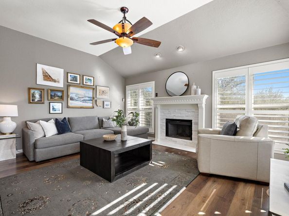 11503 Kempwood DR, Austin TX 78750