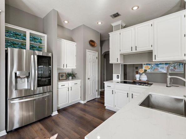 11503 Kempwood DR, Austin TX 78750