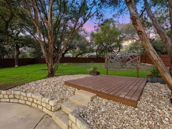 126 Copperleaf RD, Lakeway TX 78734