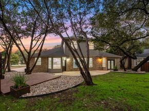 126 Copperleaf RD, Lakeway TX 78734