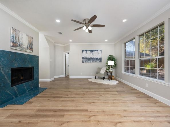 126 Copperleaf RD, Lakeway TX 78734