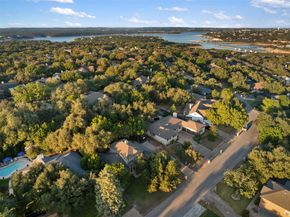 126 Copperleaf RD, Lakeway TX 78734