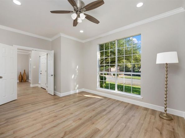 126 Copperleaf RD, Lakeway TX 78734