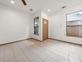 1904 Garden ST B, Austin TX 78702