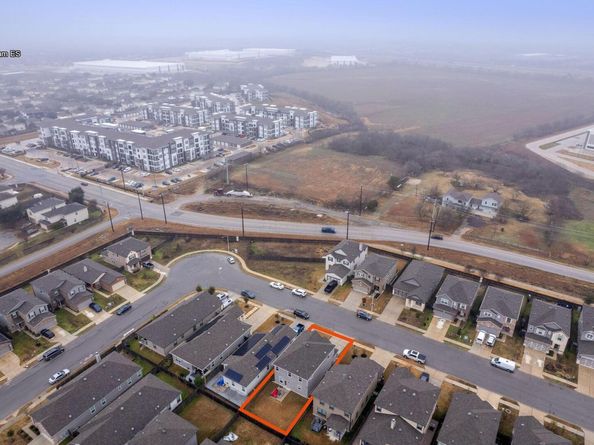 6509 Wagon Spring ST, Del Valle TX 78617