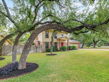 105 Tallwood DR