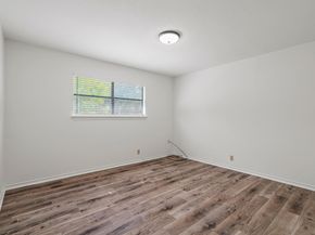 105 Tallwood DR, Georgetown TX 78628