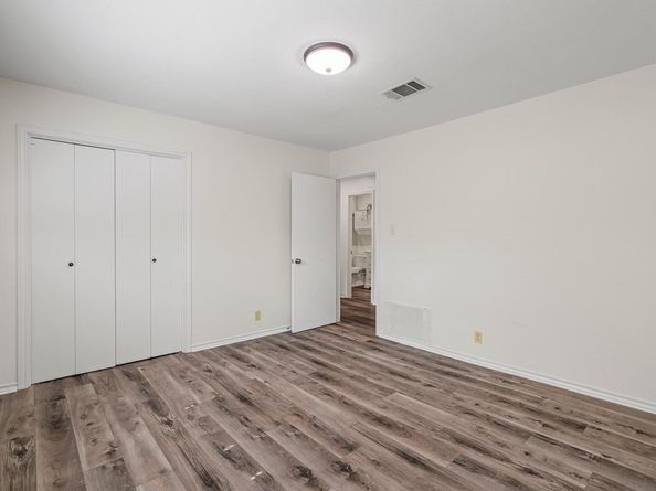 105 Tallwood DR, Georgetown TX 78628