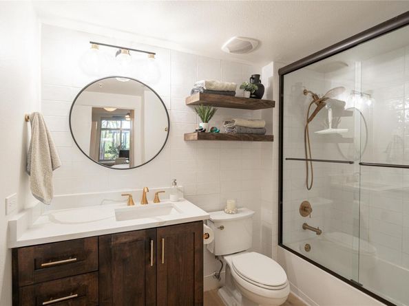 54 Rainey ST 314, Austin TX 78701