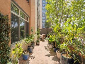54 Rainey ST 314, Austin TX 78701