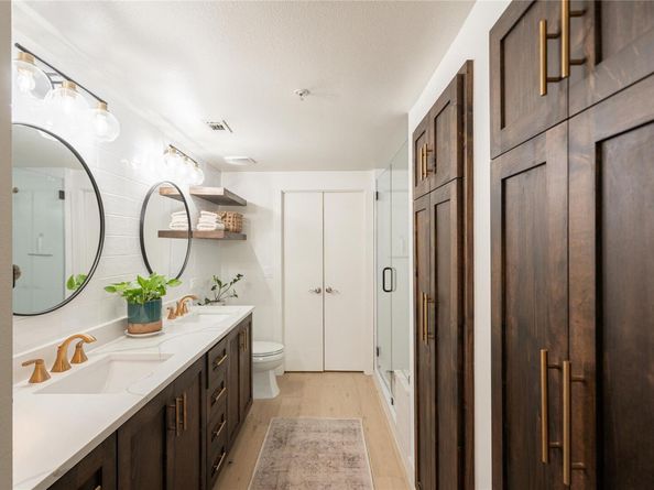 54 Rainey ST 314, Austin TX 78701