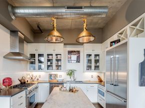 800 W 5th ST 606, Austin TX 78703