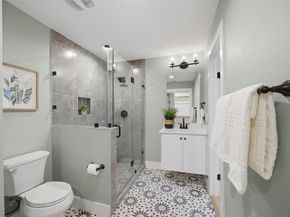 5116 Heflin LN 1, Austin TX 78721