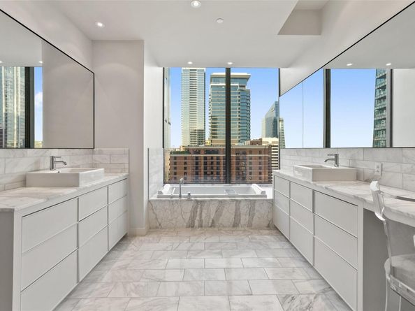 210 Lavaca ST 2505, Austin TX 78701