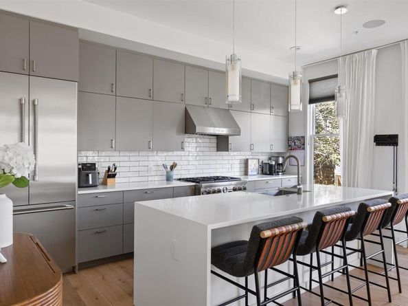 1410 Woodlawn RD B, Austin TX 78703