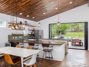 1109 Angelina ST, Austin TX 78702