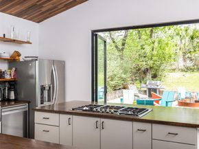 1109 Angelina ST, Austin TX 78702