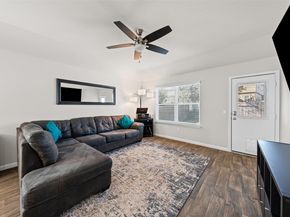 132 Dunlin LN, Leander TX 78641