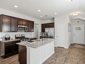 132 Dunlin LN, Leander TX 78641