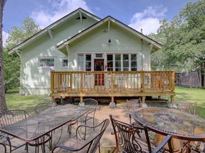 1903 S Austin Ave, Georgetown TX 78626