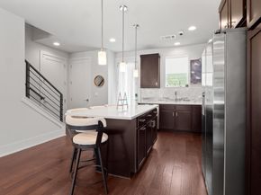 7924 Yellow Thistle TRL 39, Austin TX 78735