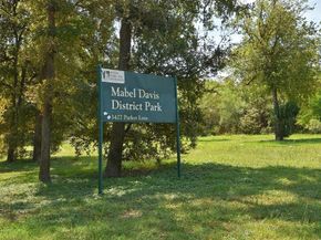 1901 Warely LN 292C, Austin TX 78741