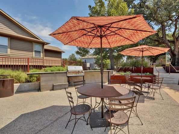 1901 Warely LN 292C, Austin TX 78741
