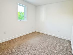 3614 Abbate CIR B, Austin TX 78721