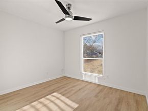 7016 Crosswood DR, Austin TX 78745