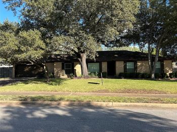 6803 Fence Line DR